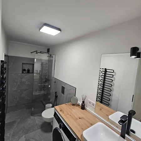 Fellas Abode 3 דירה *