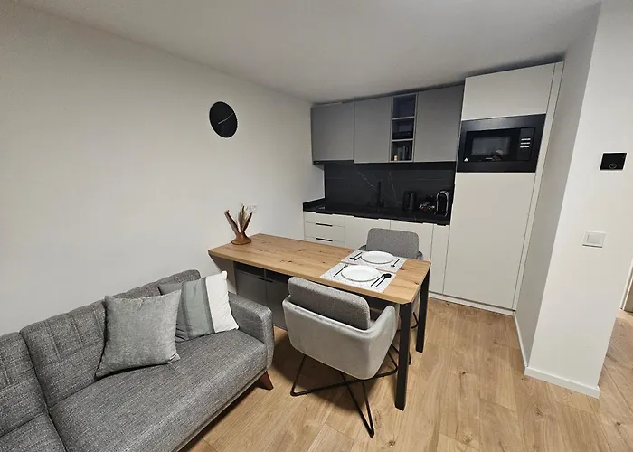 Fellas Abode 3 Apartmán